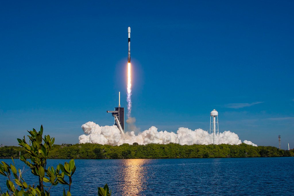 spacex-launches-starlink-6-54-successfully-|-talkoftitusville.com