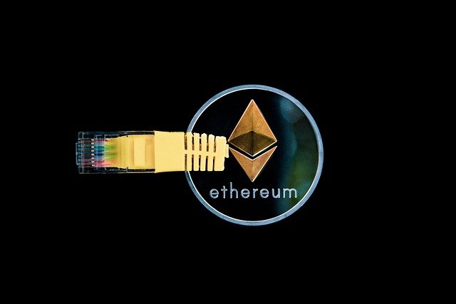ethereum-transaction-fees-plummet,-signaling-potential-altcoin-rally