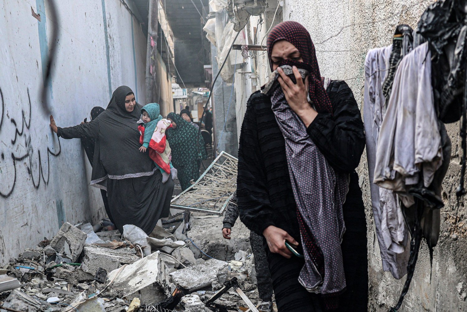 as-rafah-offensive-looms,-palestinians-fear-dispossession-again