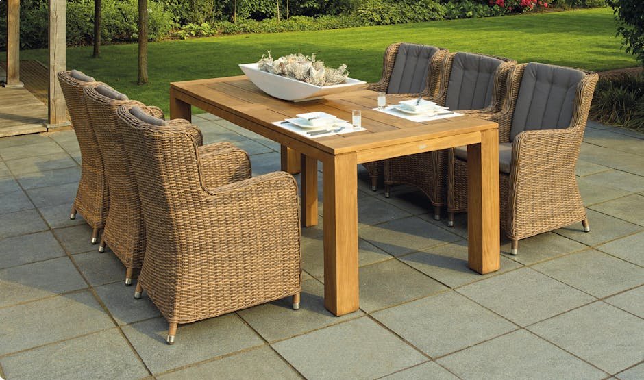 patio-furniture-is-on-super-sale-in-amazon’s-secret-outlet-—-up-to-66%-off
