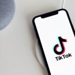it’s-tiktok-vs-youtube-now as chinese-platform-tests-60-minute-uploads