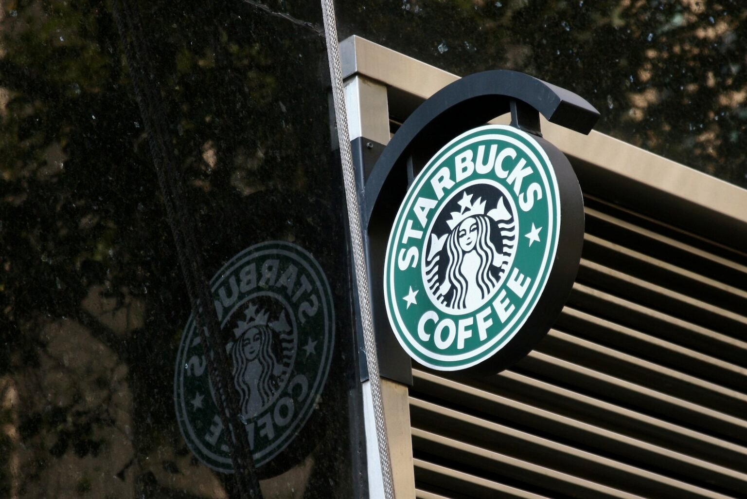 q3-2024-earnings-estimate-for-starbucks-co.-(nasdaq:sbux)-issued-by-zacks-research