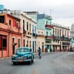 dollar-and-euro-continue-to-plummet-in-cuba’s-informal-currency-market