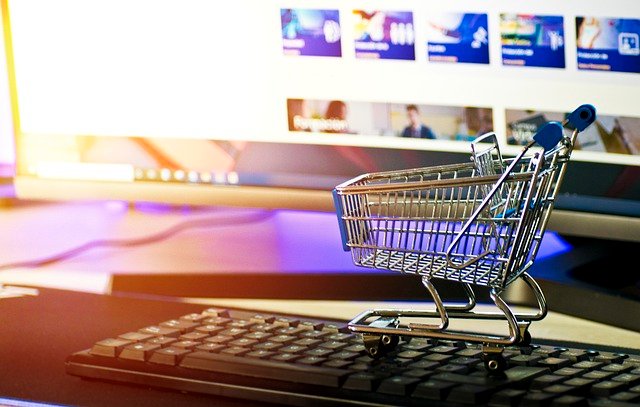 state-of-consumer-attitudes-on-e-commerce,-fraud,-&-cx:-clearsale-research